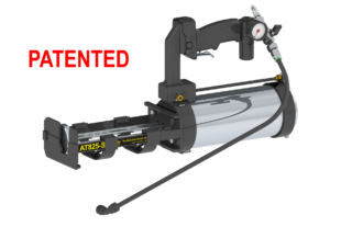 1500 Series AT Line Air-Powered Multi-Component Spray Cartridge Gun (10:1, Suitcase Configuration)